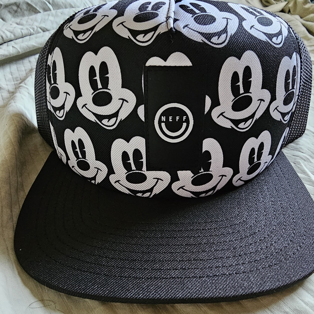 NWT Neff x Disney Hat-Mickey Mouse Unisex One Size Adjustable Hat